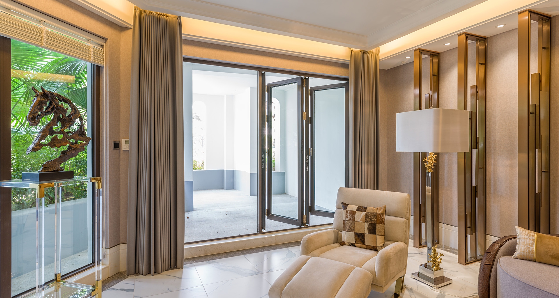 bi fold doors and folding doors designe